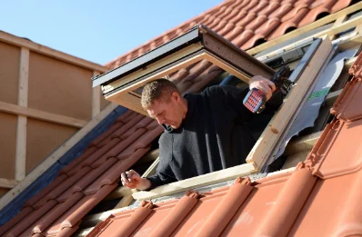 Pose de fenêtres de toit Velux à Schwoben